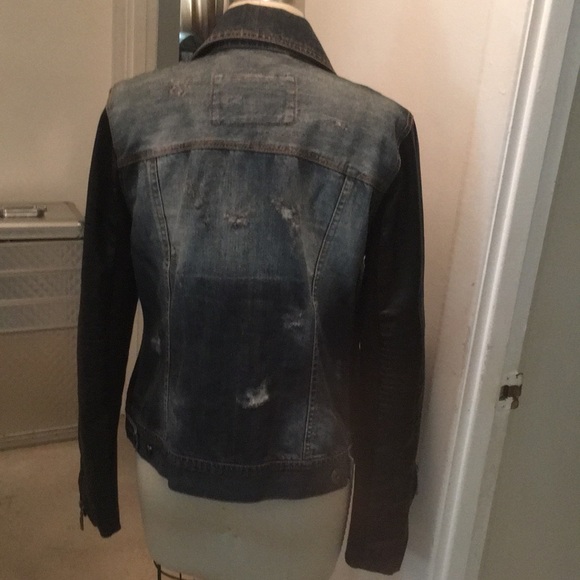 Denim jacket - Picture 2 of 5